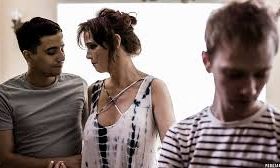 Syren De Mer, Ricky Spanish, Alex Jett - Taking Care Of Step mom | Ranime