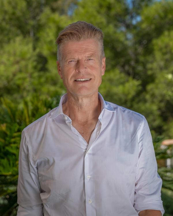 Kenneth Sand
