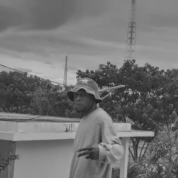 Kzz Wizz updated his profile picture. post