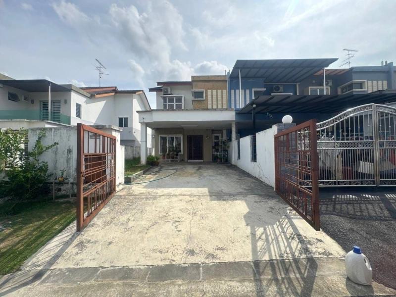 Double Storey Setia Indah Endlot
