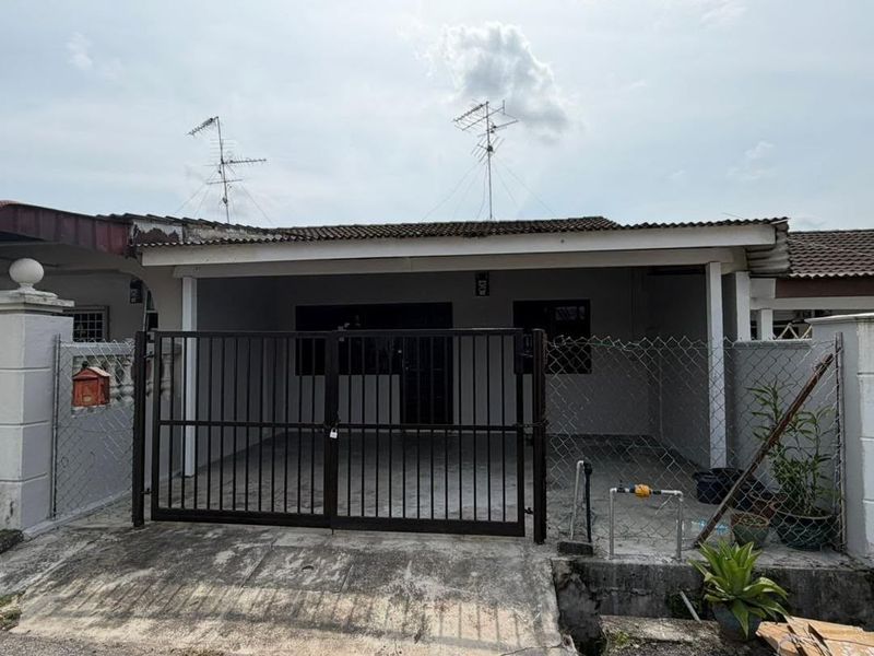 Single Storey Jalan Kebangsaan Taman Universiti
