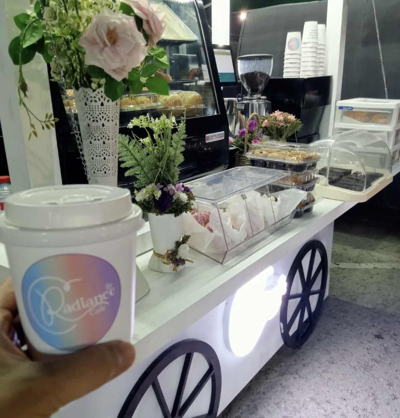 Radiance Café في افتتاح موسم نادي قطر لسباق السيارات QRC