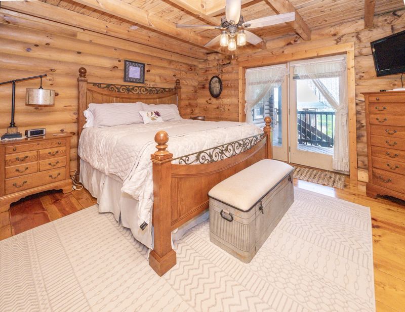 Second Master suite with beautiful King Bed and adjacent bath