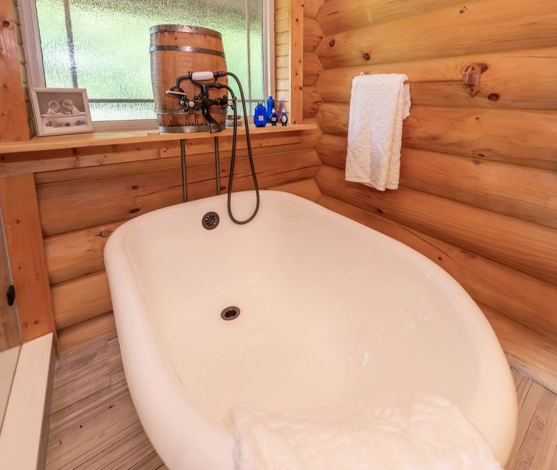 Tub