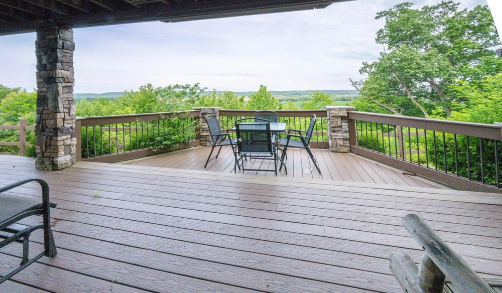 Ohio River Wrap Porch