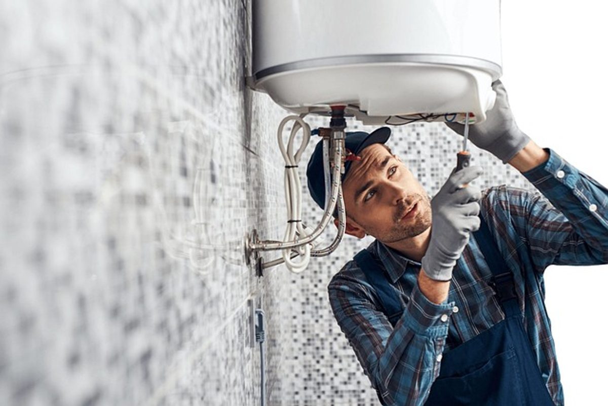 AI for Plumbers: The Smarter Way to Capture More Emergency Jobs