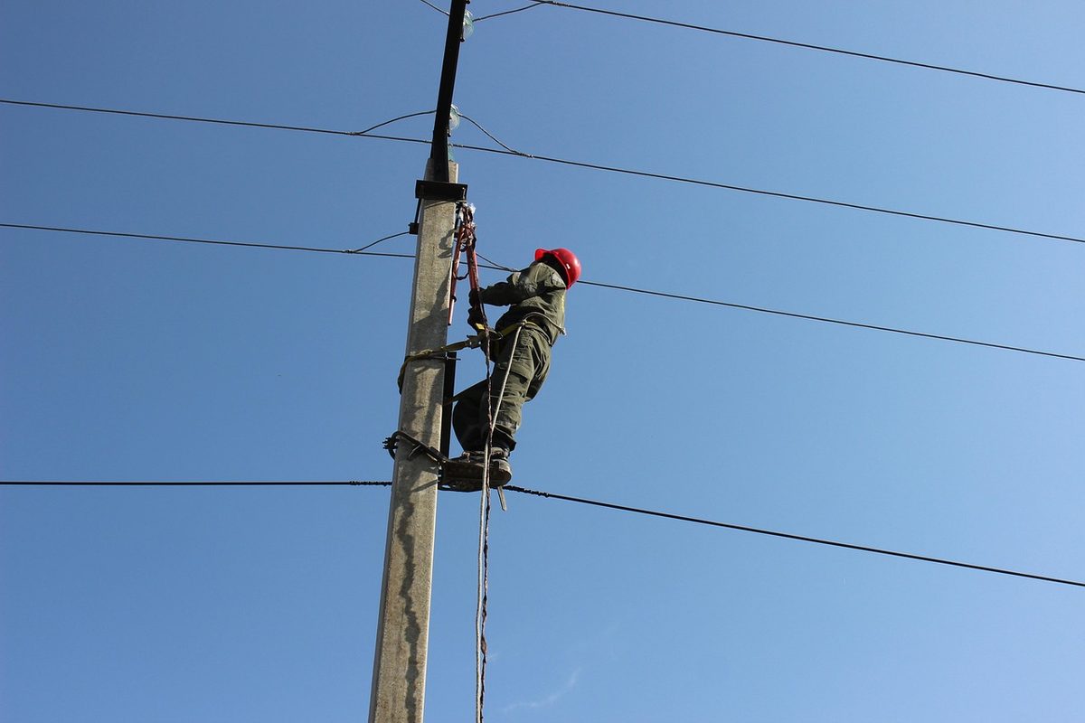 AI Tools Helping Electricians Stay Fully Booked