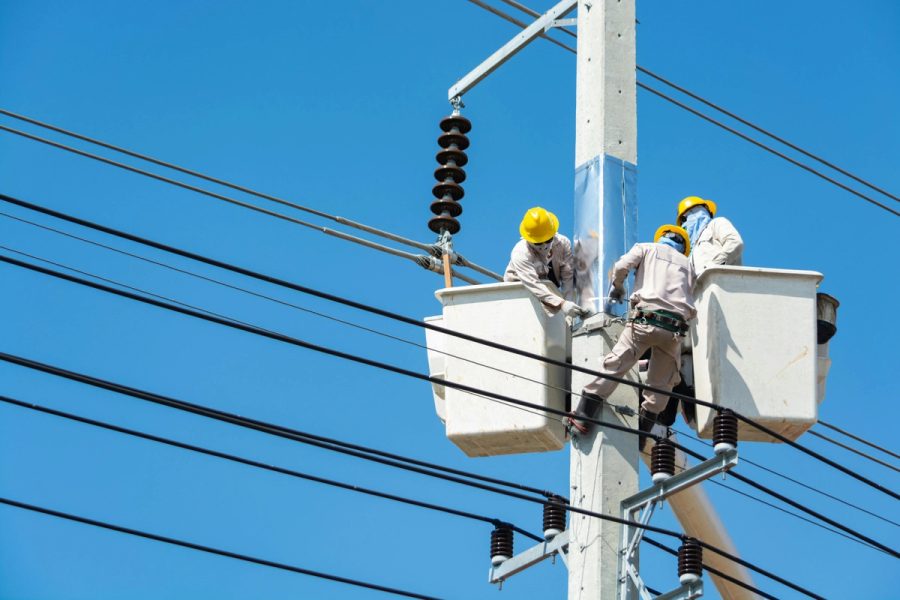 Recover 5 Hours a Week: How AI Invoice Creation Frees Up Electrical Contractors thumbnail