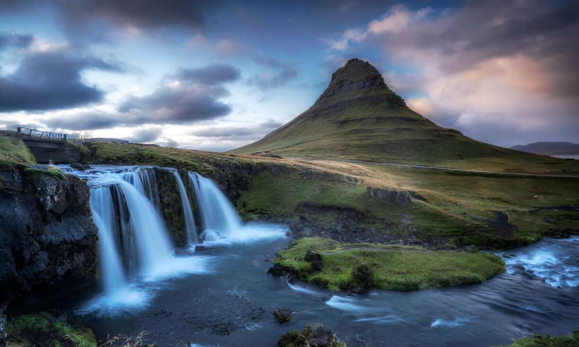 Photography Hotspots: Capturing Iceland’s Most Breathtaking Landscapes