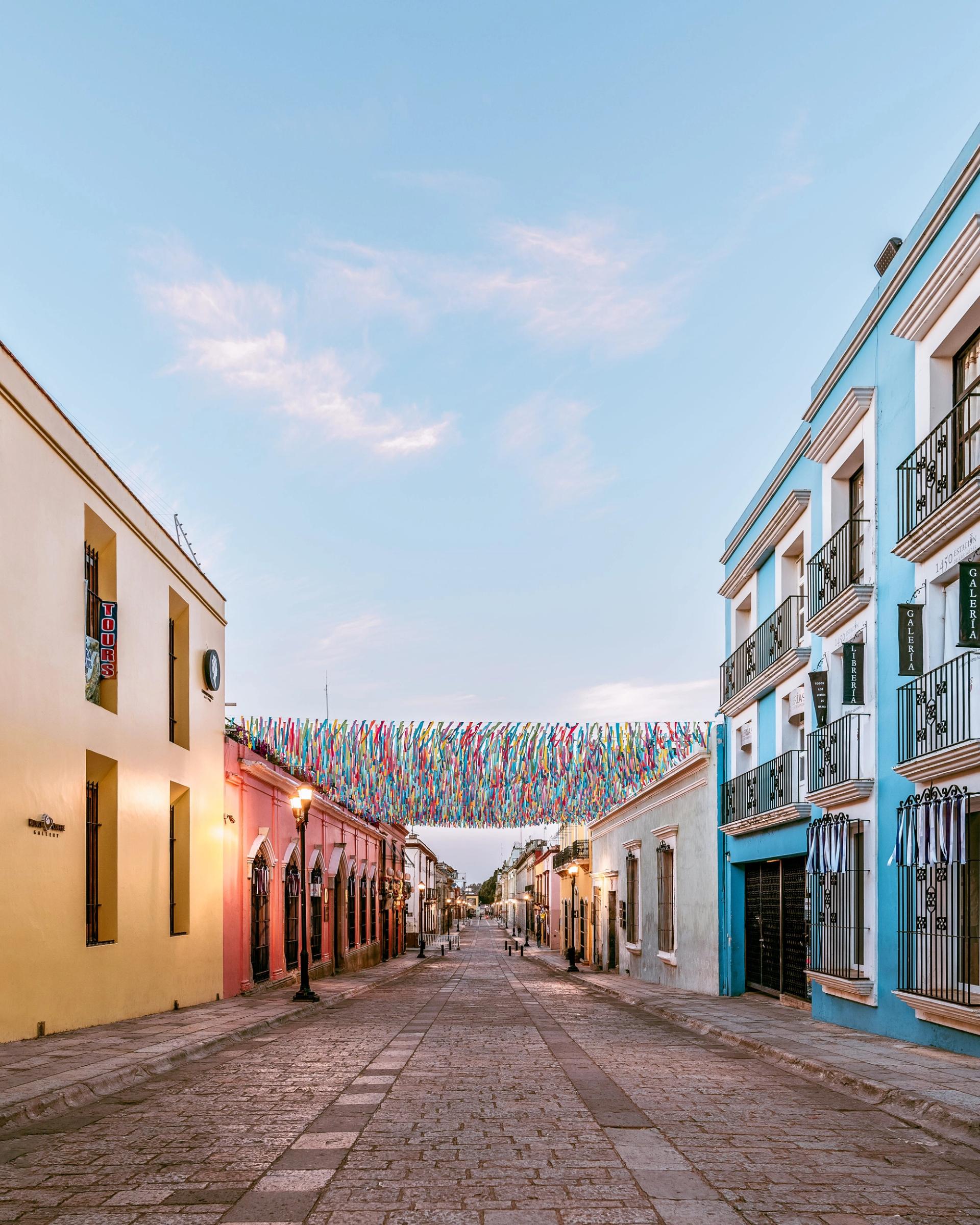 Culture and Crafts: Immersive Artisan Workshops in Oaxaca's Zapotec Villages