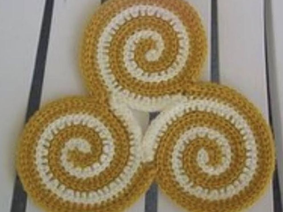 trisquel tejido a crochet