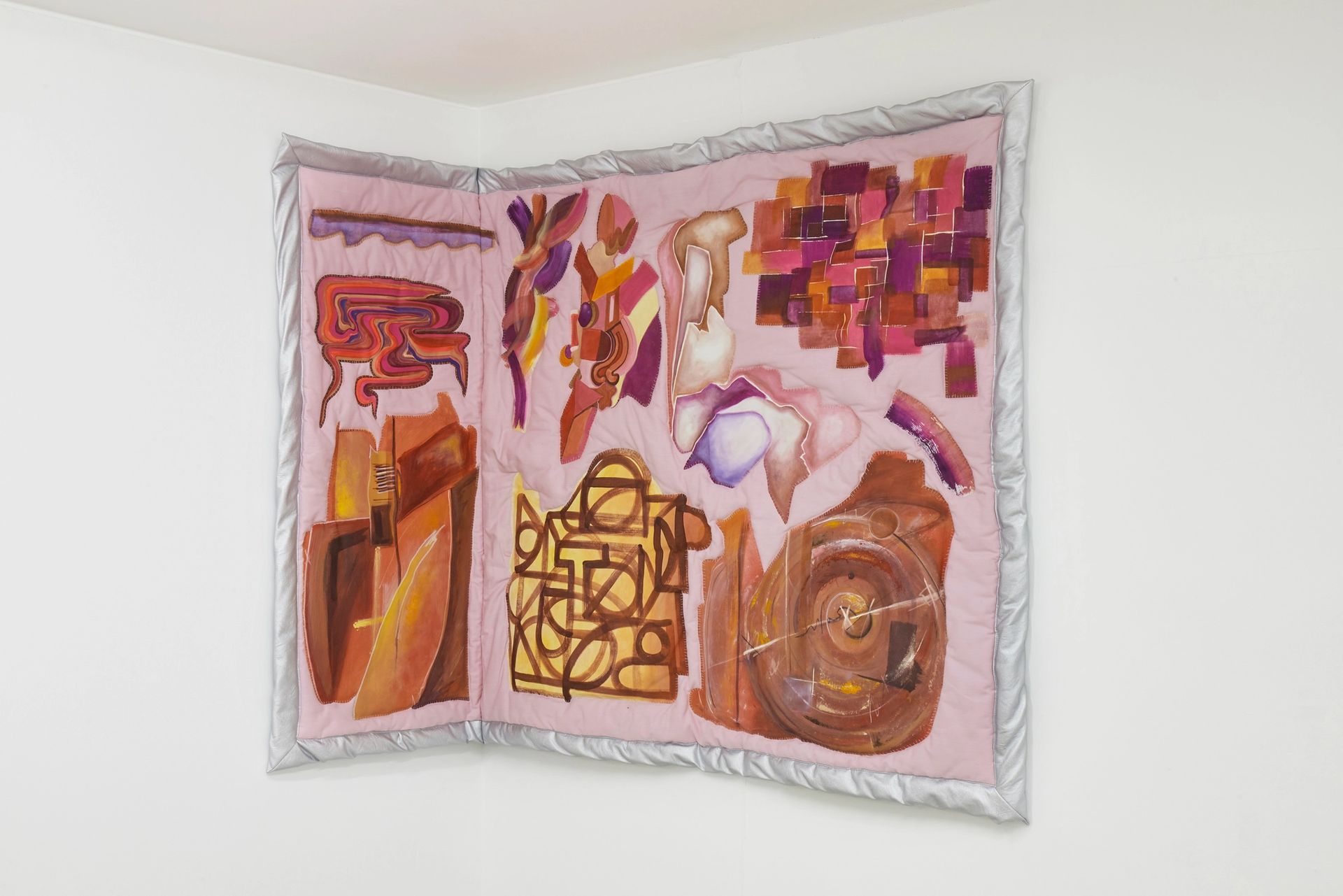 Ana Navas, Tara IV, 2019, acrylic, fabric, fake leather, 126 × 187 cm
