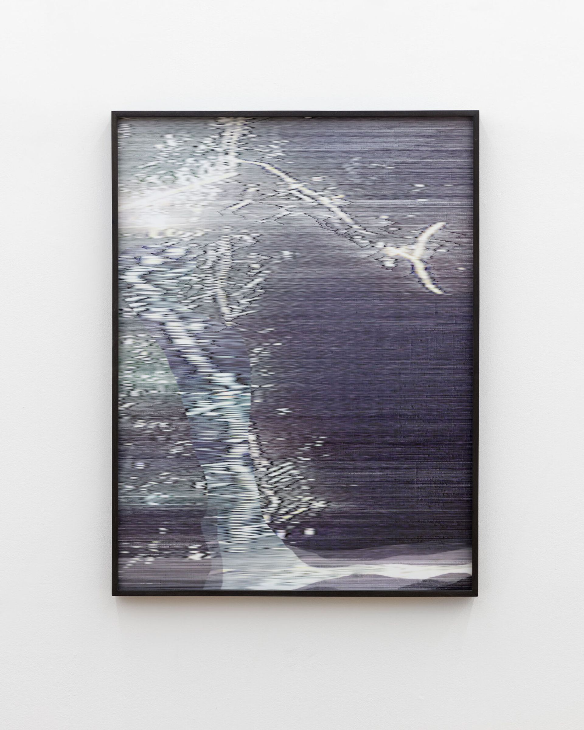 Anna Vogel, Electric Mountains II, 2019
pigment print, scratched, framed in lime, anthracite, artglass
80 × 60 cm, unique

Photo: Sebastian Kissel