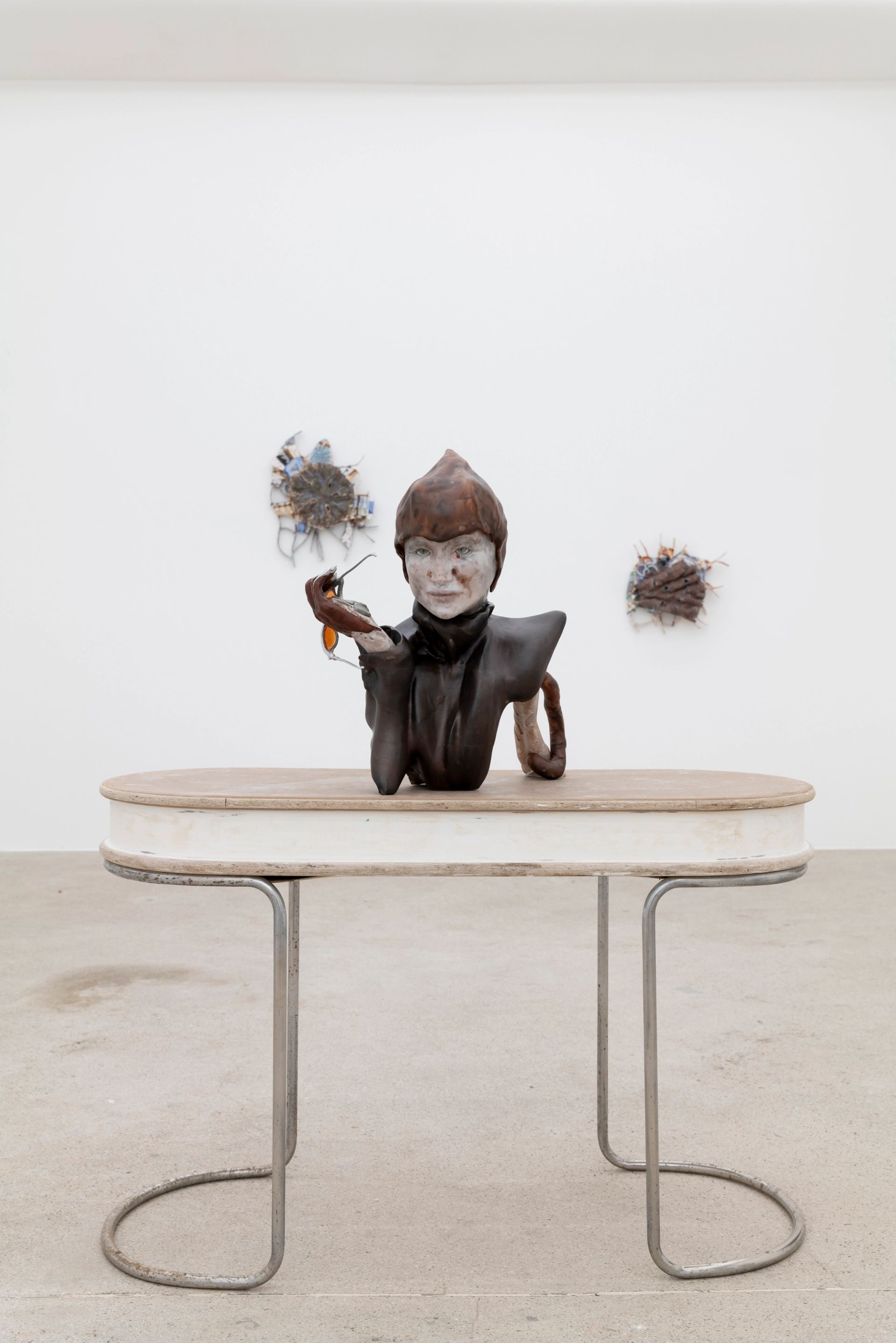 Dear Reality: ASMA, Jose Bonell, Michele Cesaratto, Veronika Hilger, Isaac Lythgoe, Isabel Nuño de Buen, 2025, installation view at Sperling, Munich, photo: Sebastian Kissel