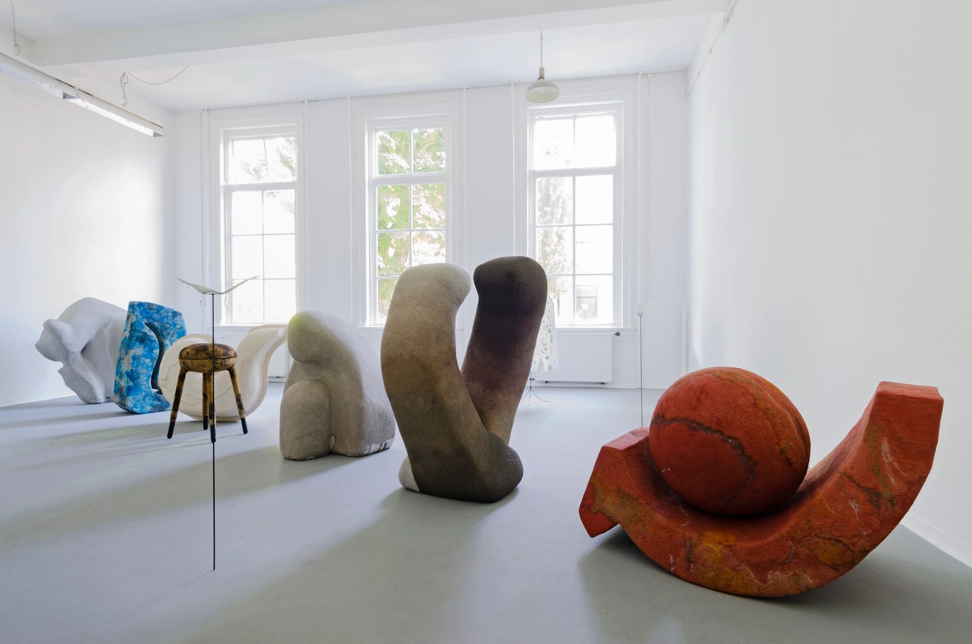 Ana Navas, Offspring, Installation view De Ateliers, 2014, photo: Rob Bohle,

