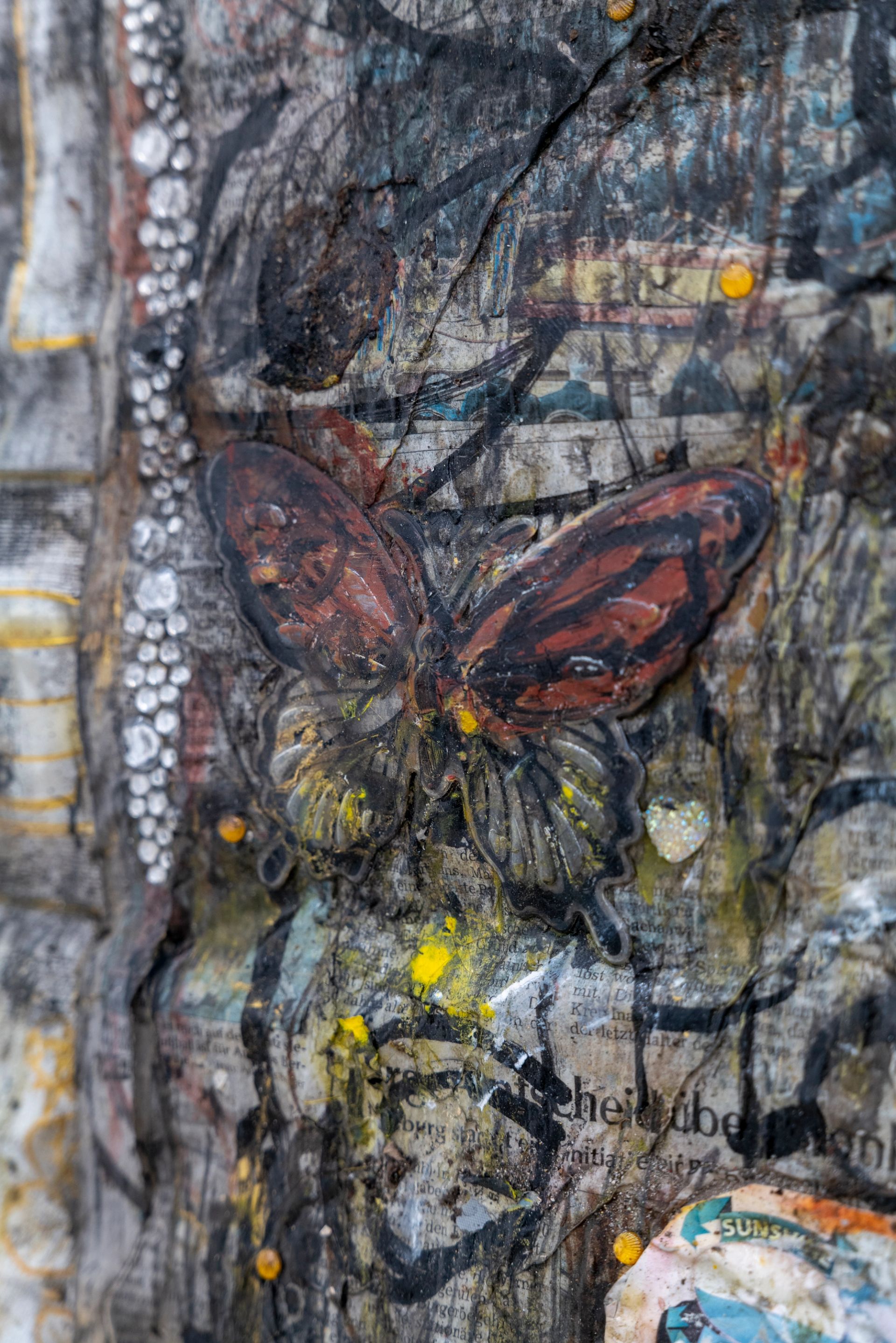 Anna McCarthy, Lucy Egg, 2025, mixed media on chrome-plated waxcloth, 105 × 55 cm