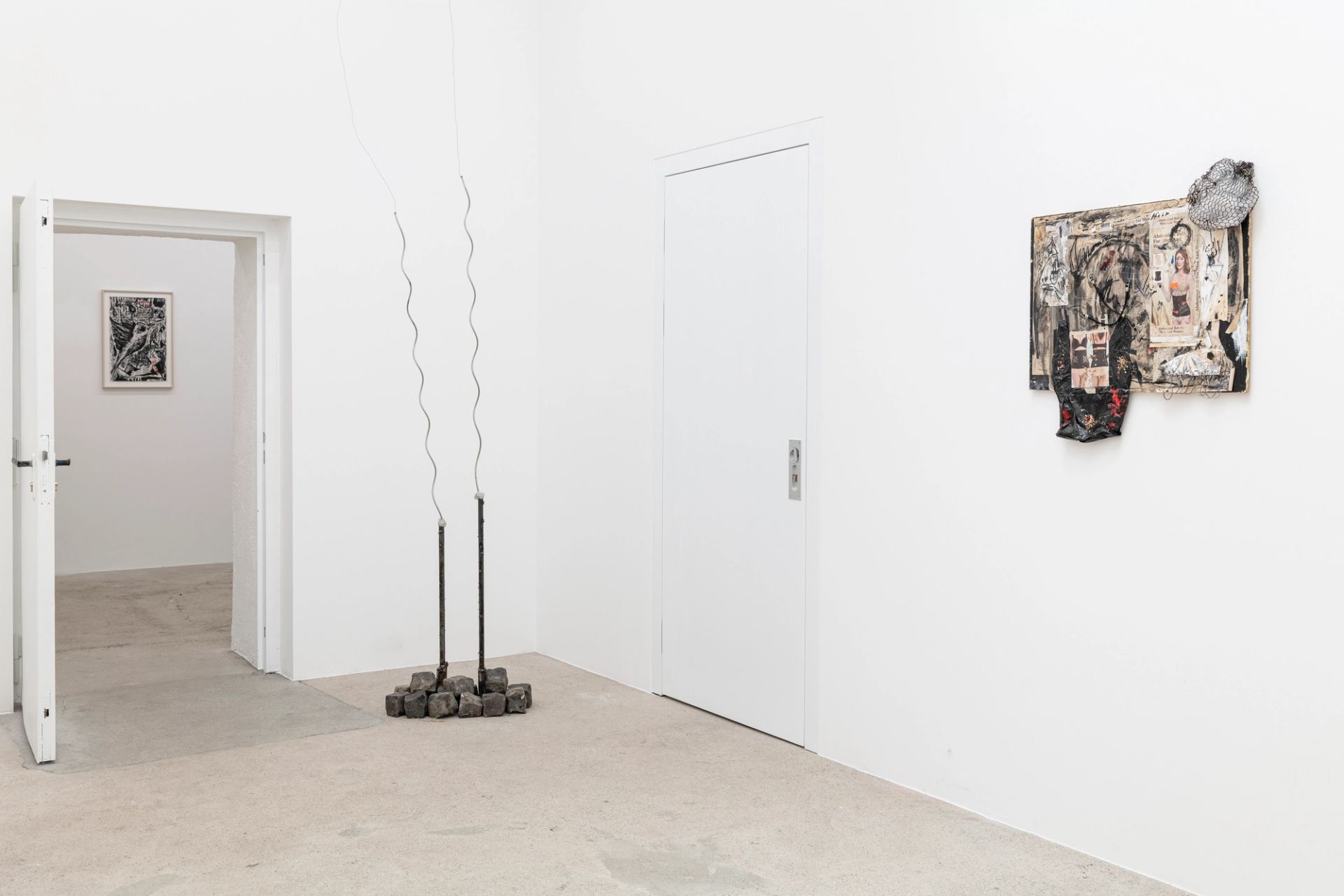 Anna McCarthy, Invisible Borders, 2025, exhibition view at Sperling (Munich), photo: Sebastian Kissel
