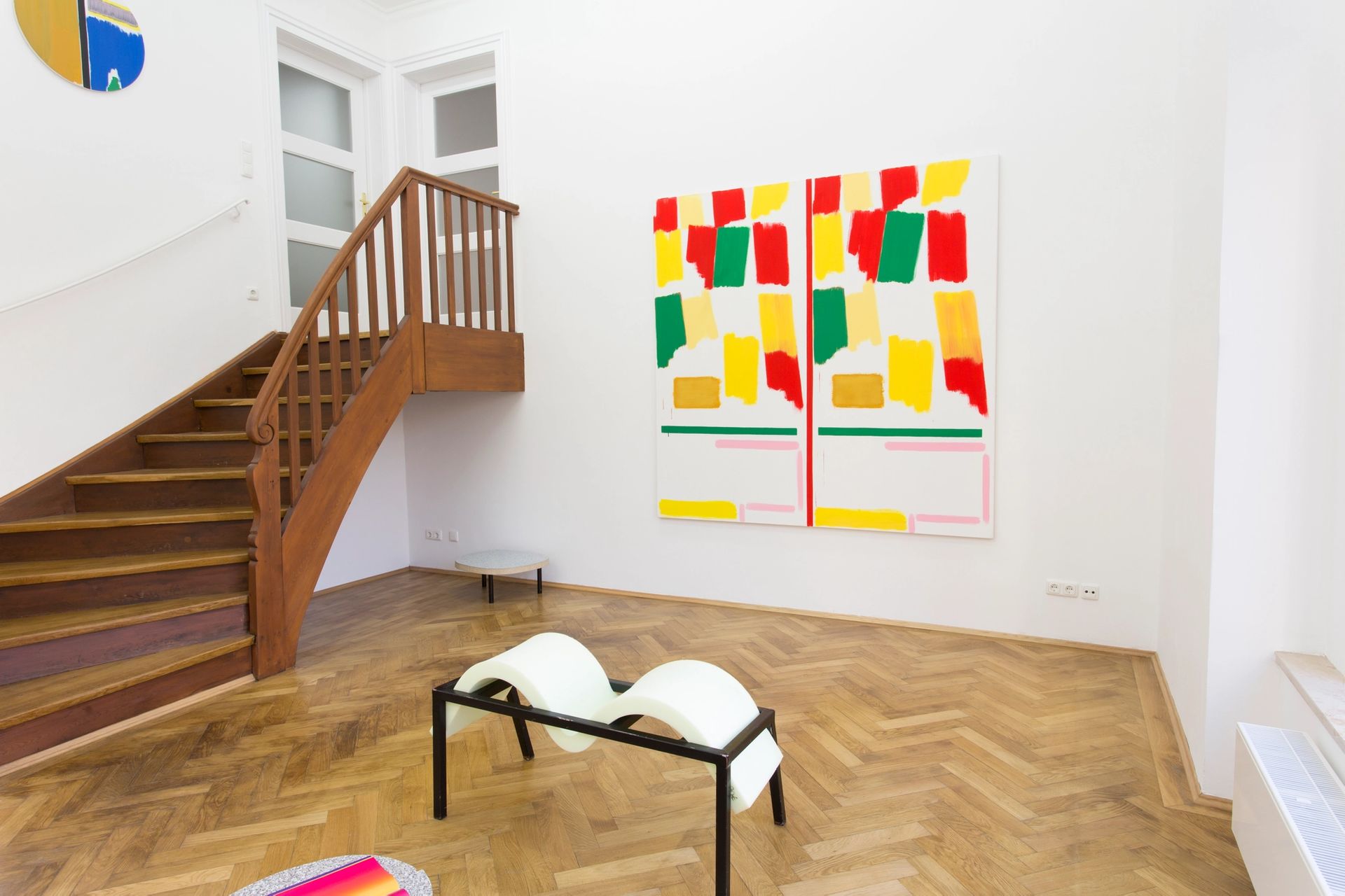 Installation view: Elvire Bonduelle, “waiting room #4”, 2015 (Bernard Piffaretti, Elvire Bonduelle)