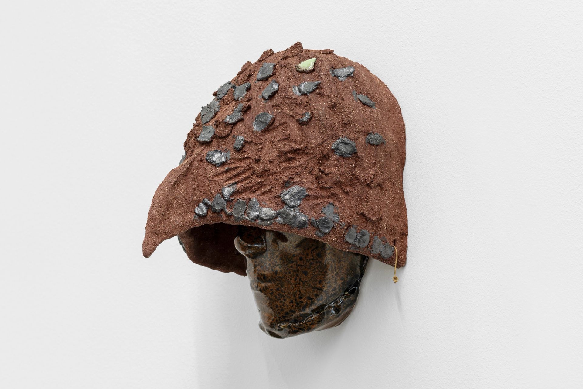 Anousha Payne, Bird Helmet, 2024, glazed ceramic stoneware, bronze, 25 × 25 × 20 cm