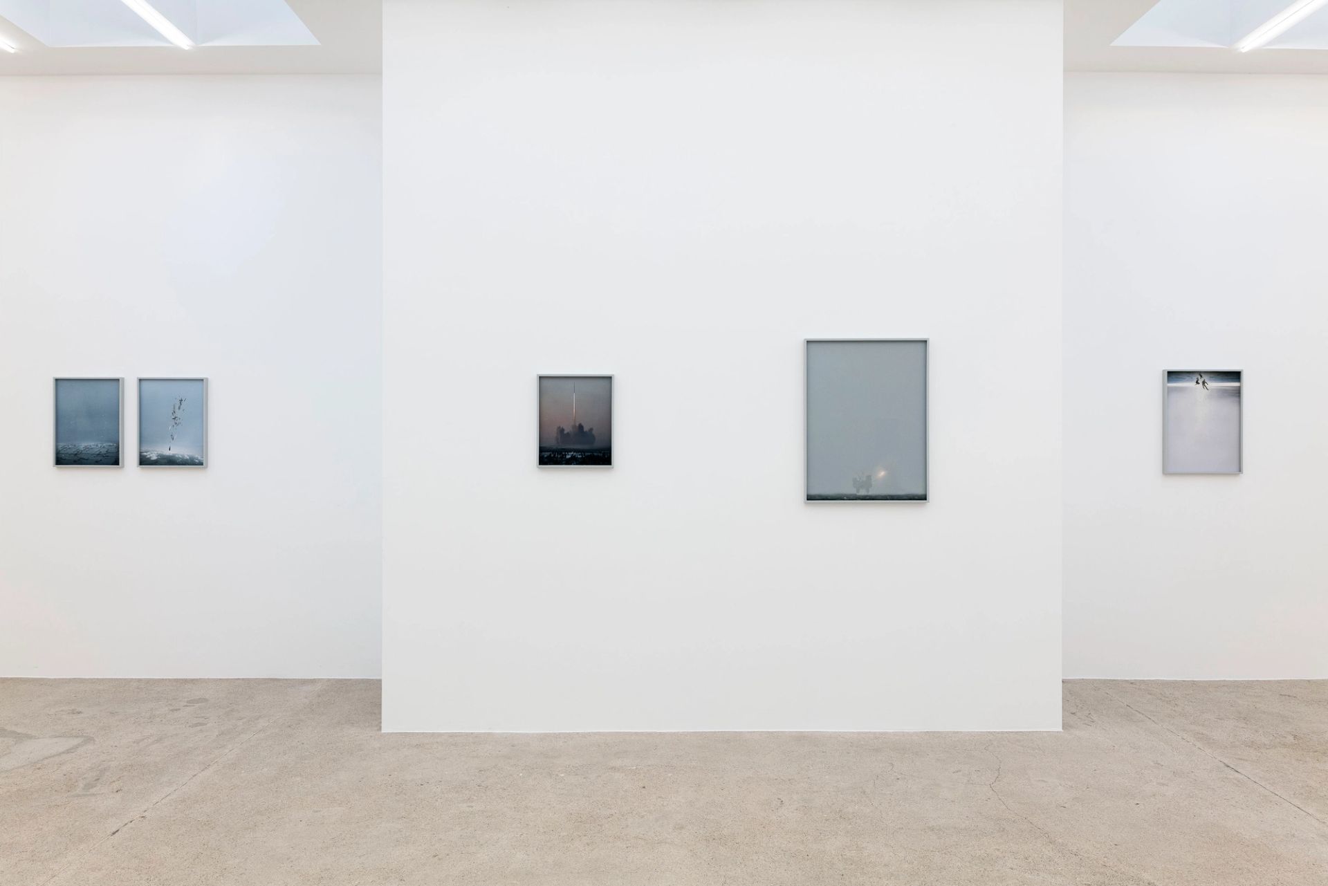 Anna Vogel, Fly In Fly Out, 2025, exhibition view at Sperling, Munich, photo: Sebastian Kissel