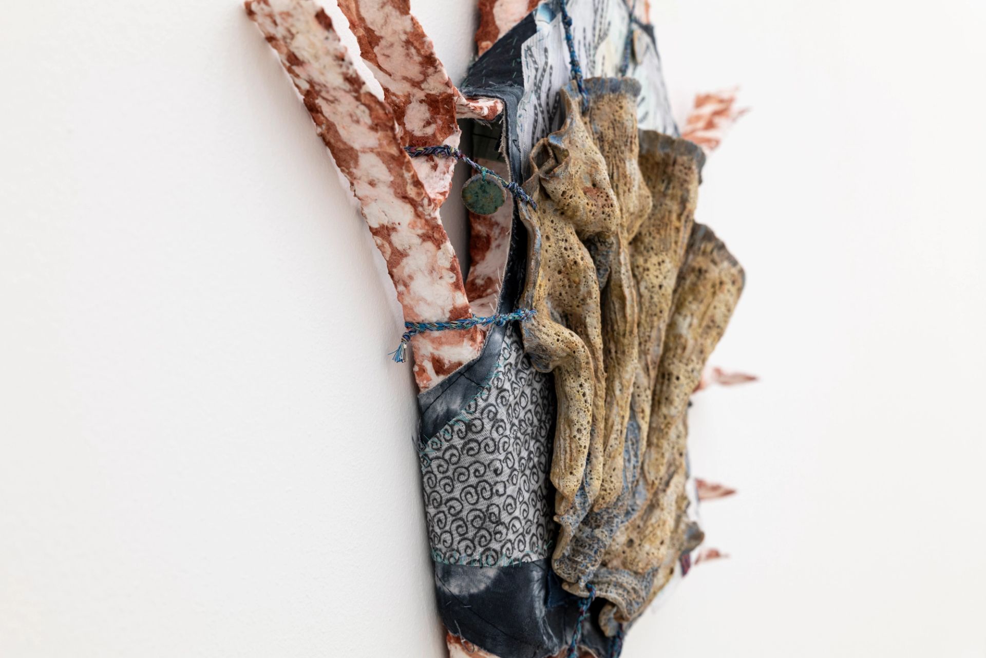 Isabel Nuño de Buen, Codex 48 (the end of things had come), 2025, Paper maché, wire, glazed ceramic, yarn, transparent paper, paper, graphite, charcoal, watercolor, muslin, hand dyed fabric, hand made cords
48 × 56 × 8.5 cm (Courtesy: Chris Sharp, LA)