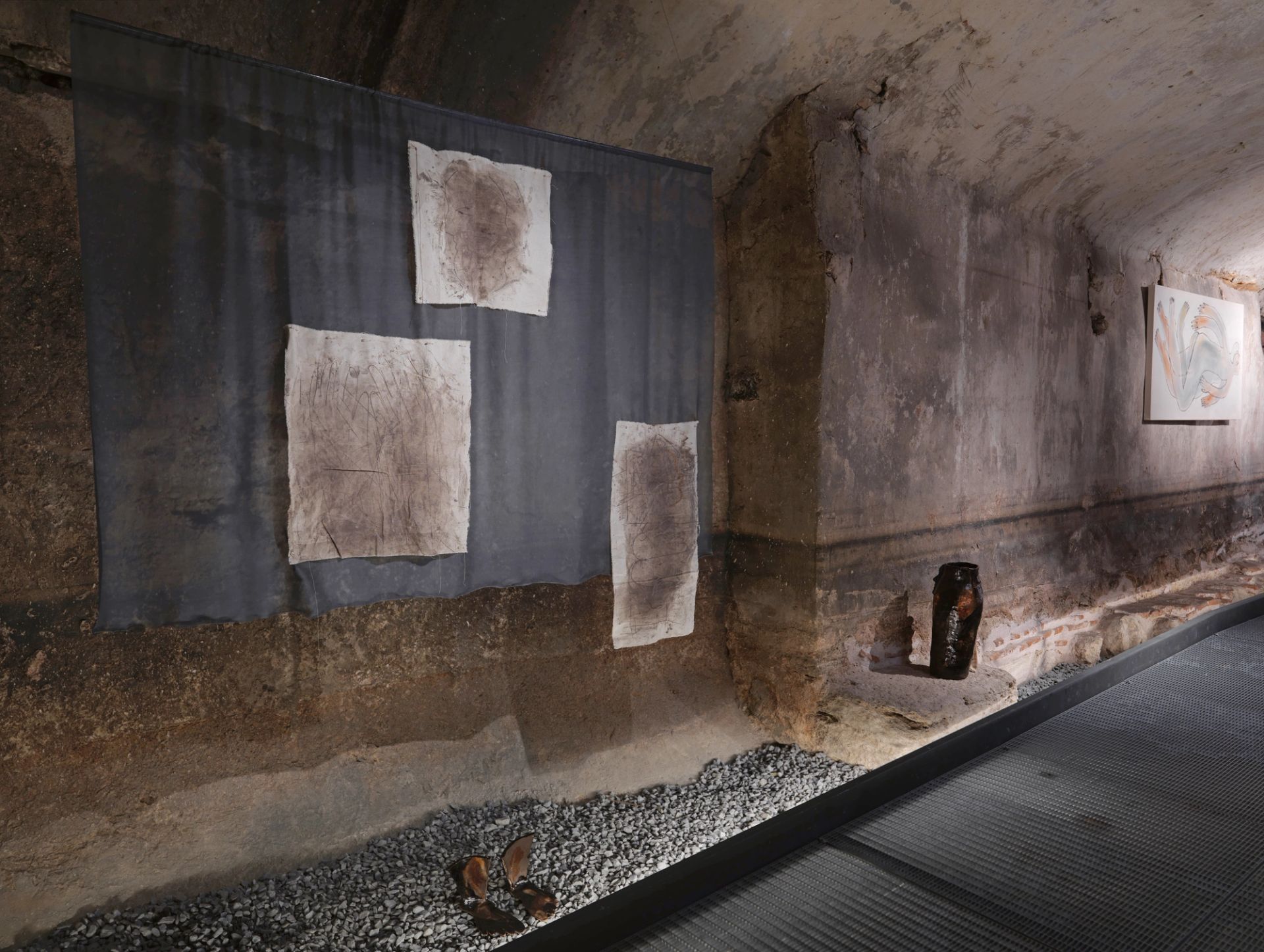 Murmurations, curated by Anlam De Coster , Zeyrek Çinili Hamam, Istanbul 2025