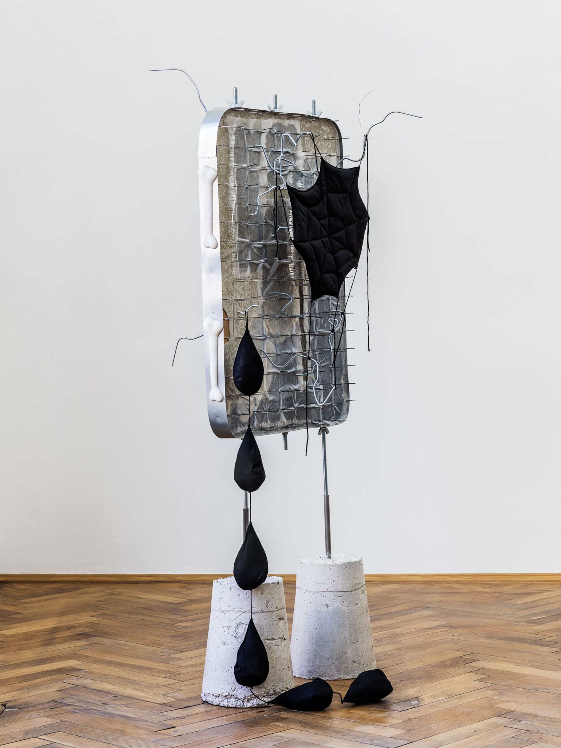 Stefan Fuchs, Abandoned space. Wifi stays, 2017, Mixed media, 171 × 73 × 62 cm