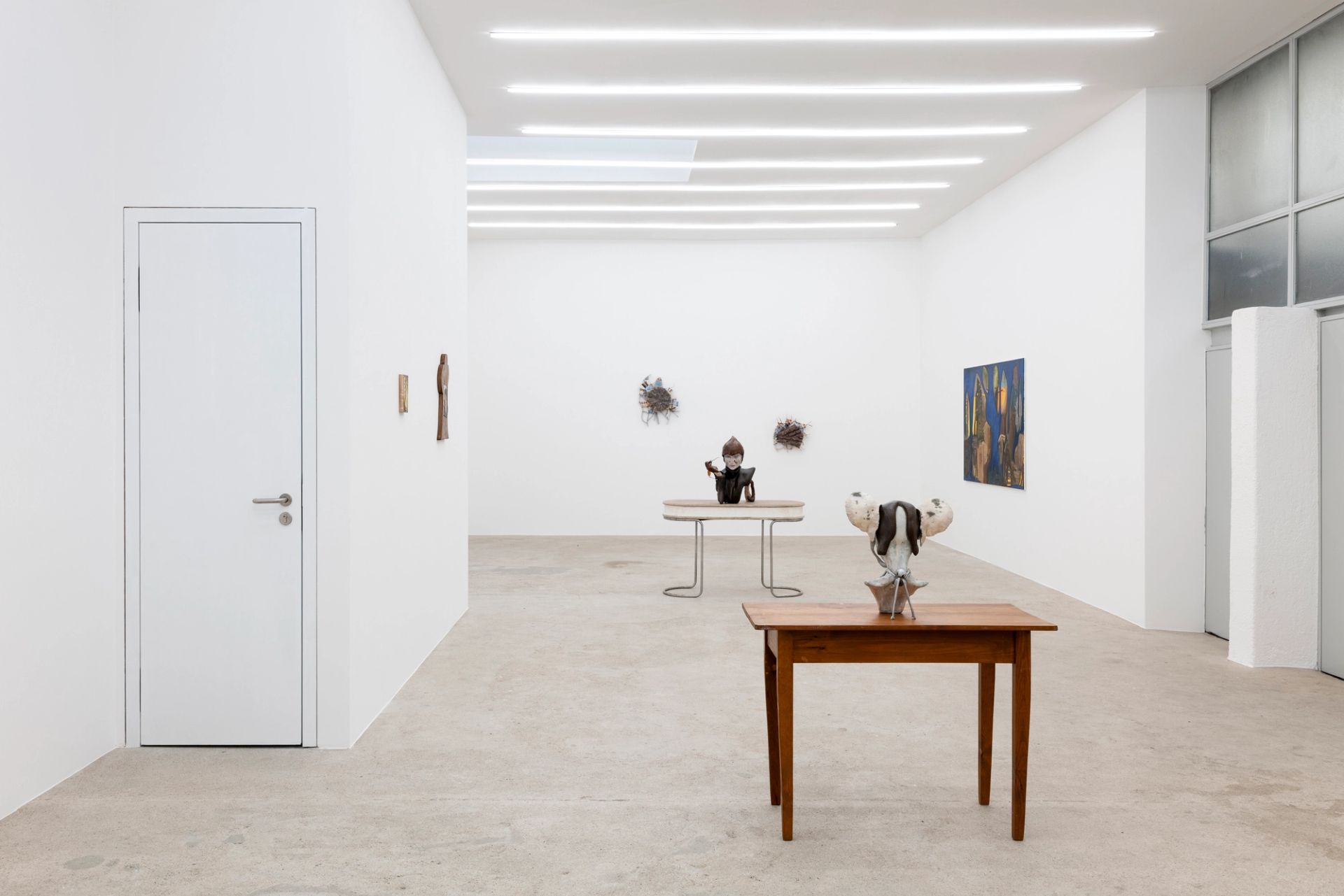 Dear Reality: ASMA, Jose Bonell, Michele Cesaratto, Veronika Hilger, Isaac Lythgoe, Isabel Nuño de Buen, 2025, installation view at Sperling, Munich, photo: Sebastian Kissel