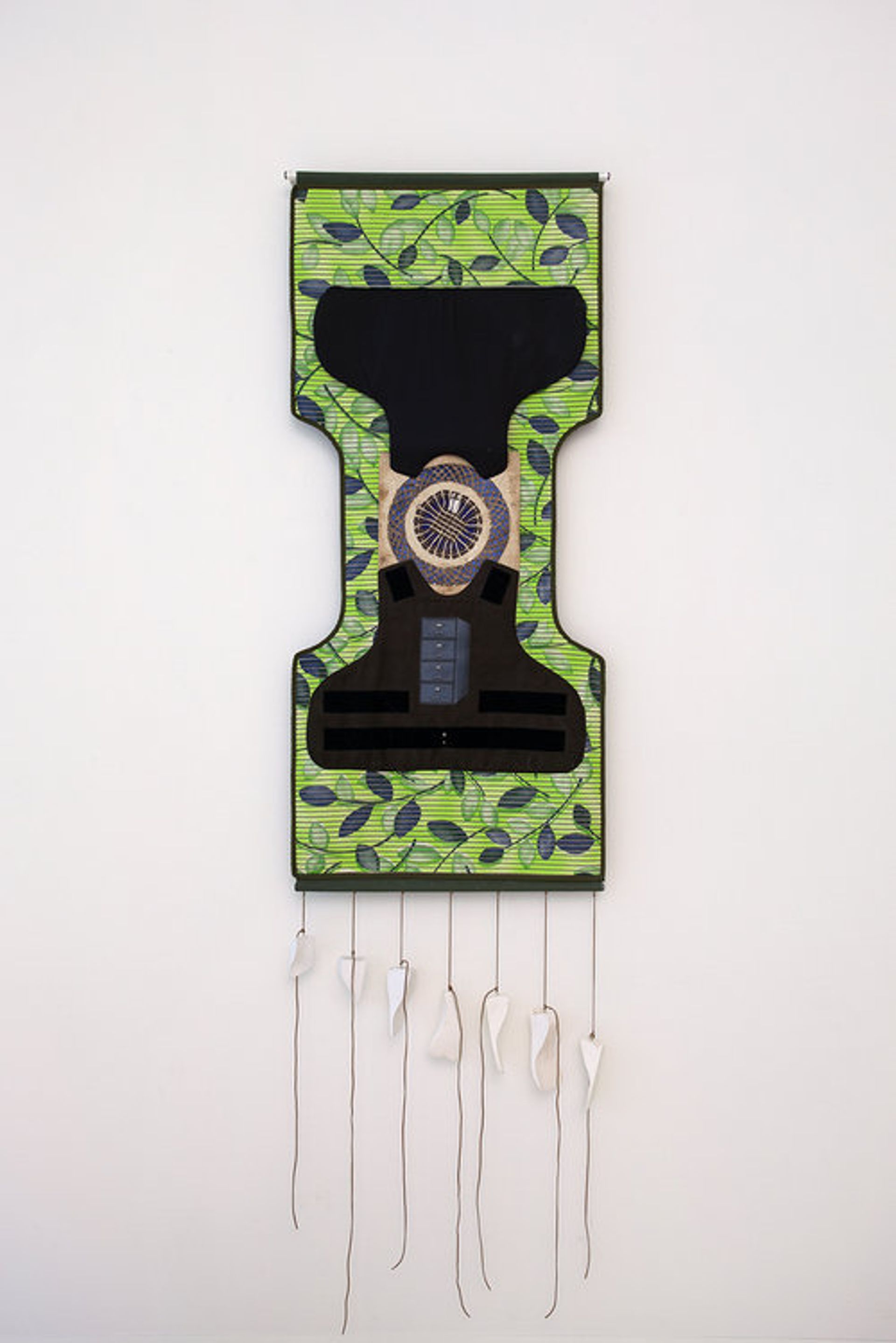 Ana Navas, United, 2018, mat, plaster, textile, paper, metal, 193 × 65 cm