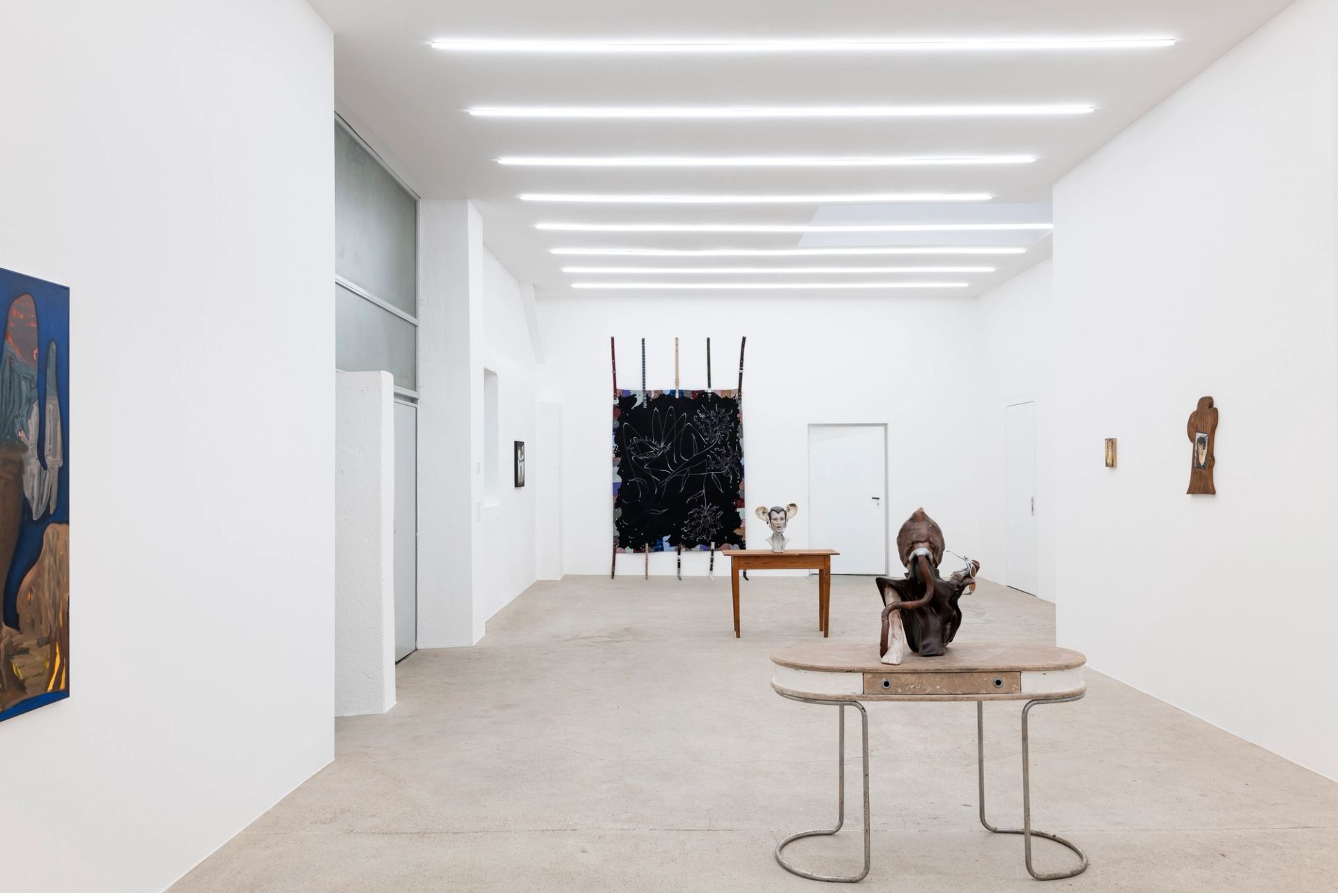 Dear Reality: ASMA, Jose Bonell, Michele Cesaratto, Veronika Hilger, Isaac Lythgoe, Isabel Nuño de Buen, 2025, installation view at Sperling, Munich, photo: Sebastian Kissel