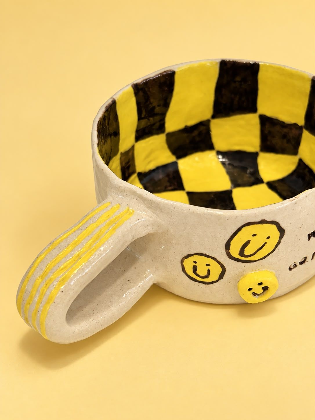 Caneca otimista