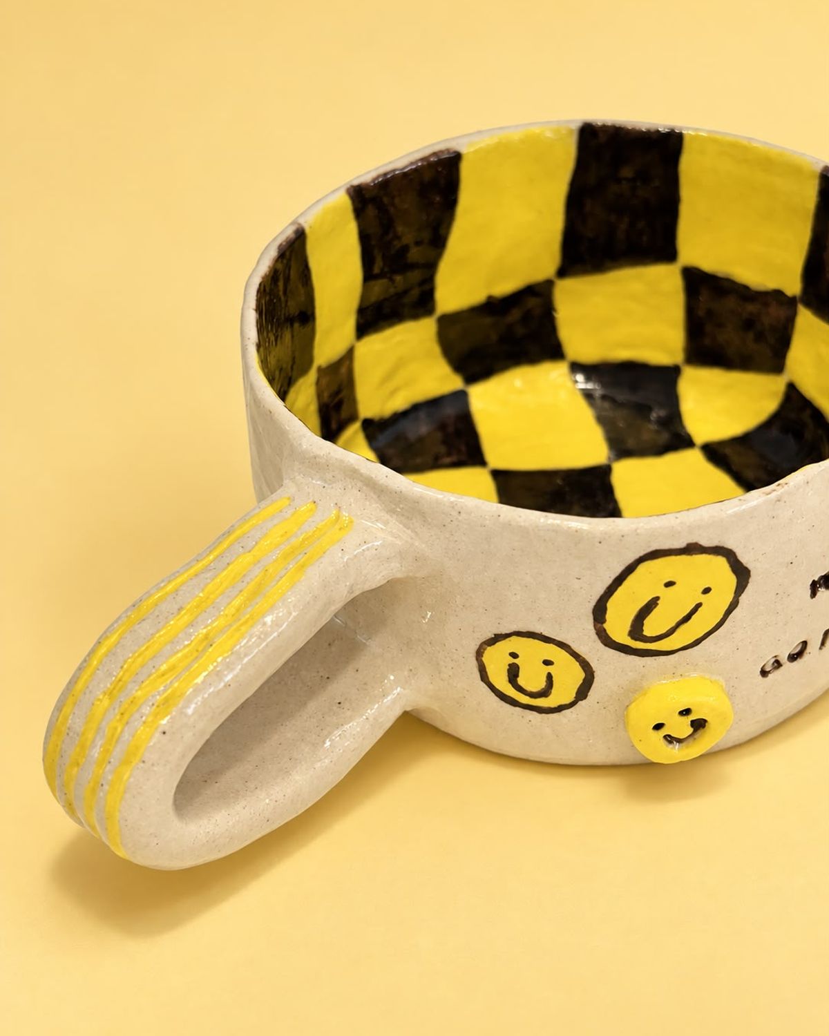 Caneca otimista