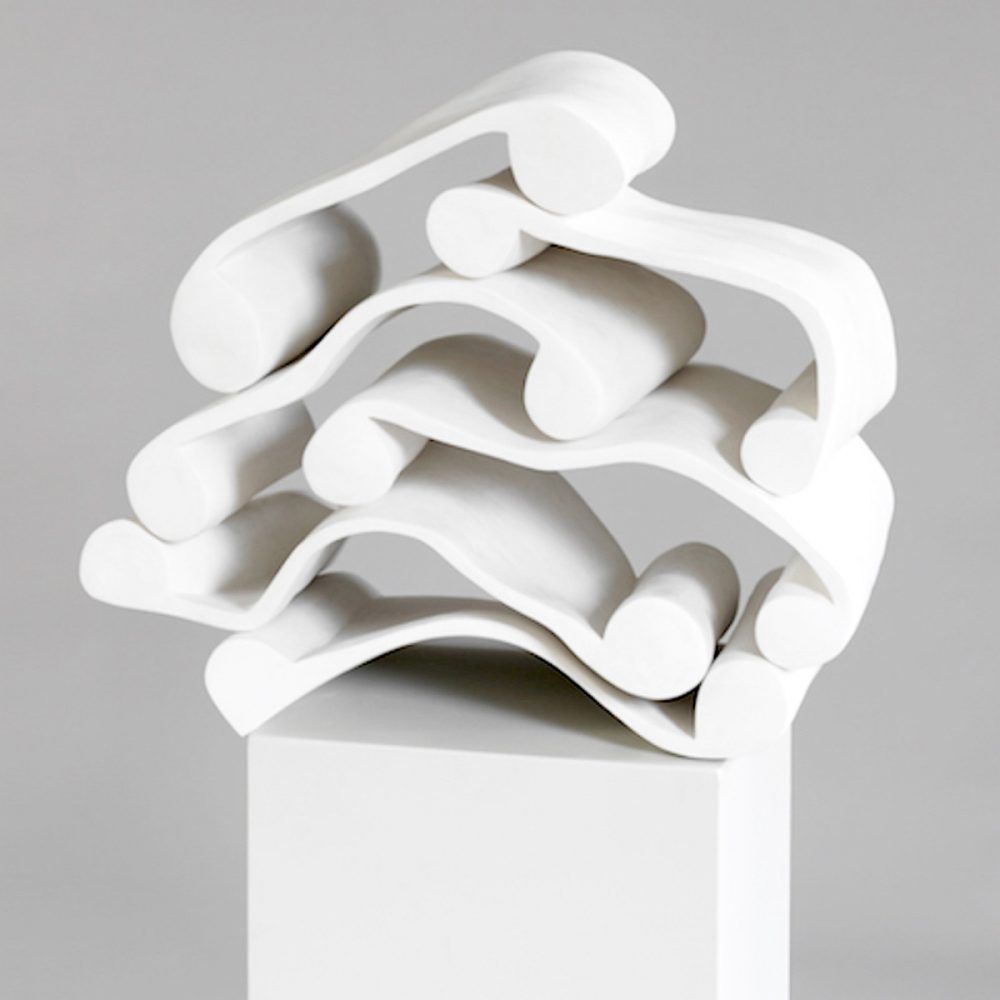 Carola Eggeling escultura abstracta blanca