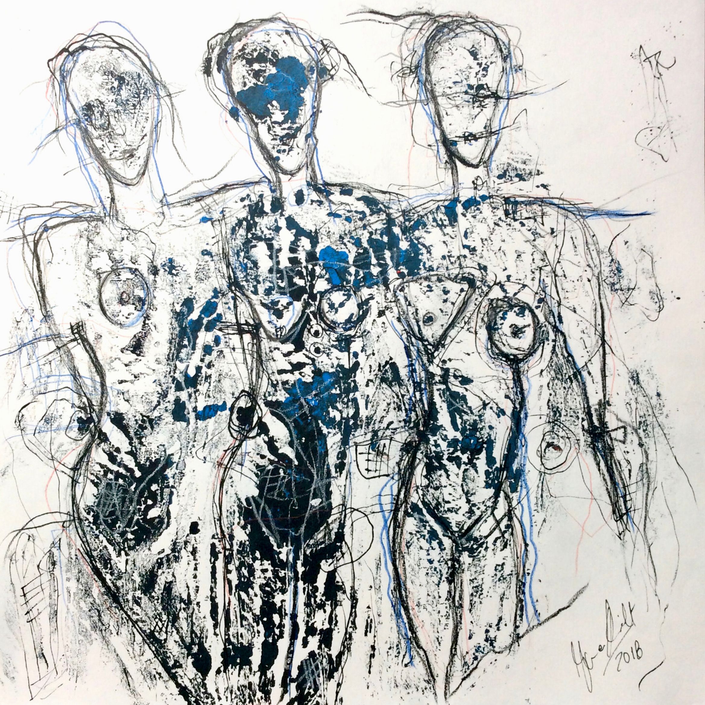 Le portrait/dessin expressif semi-abstrait "Monoprint Nr. 27" d'Ilona Schmidt montre 3 corps de femmes nues. Les couleurs noir, blanc, avec des touches de bleu dominent dans ce tableau.