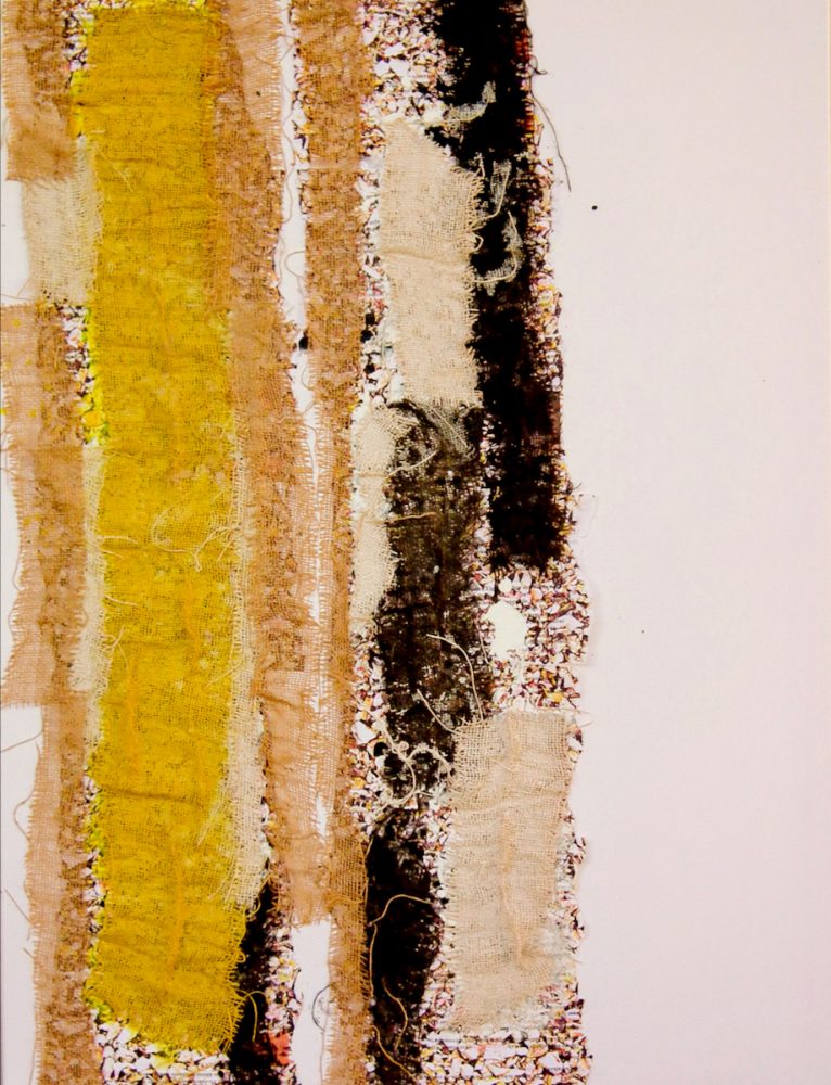 Ronny Cameron abstrakte Malerei Streifen aus Jute in gelb horizontal nebeneinander mit schwarzem Akzent und beigen Hintergrund