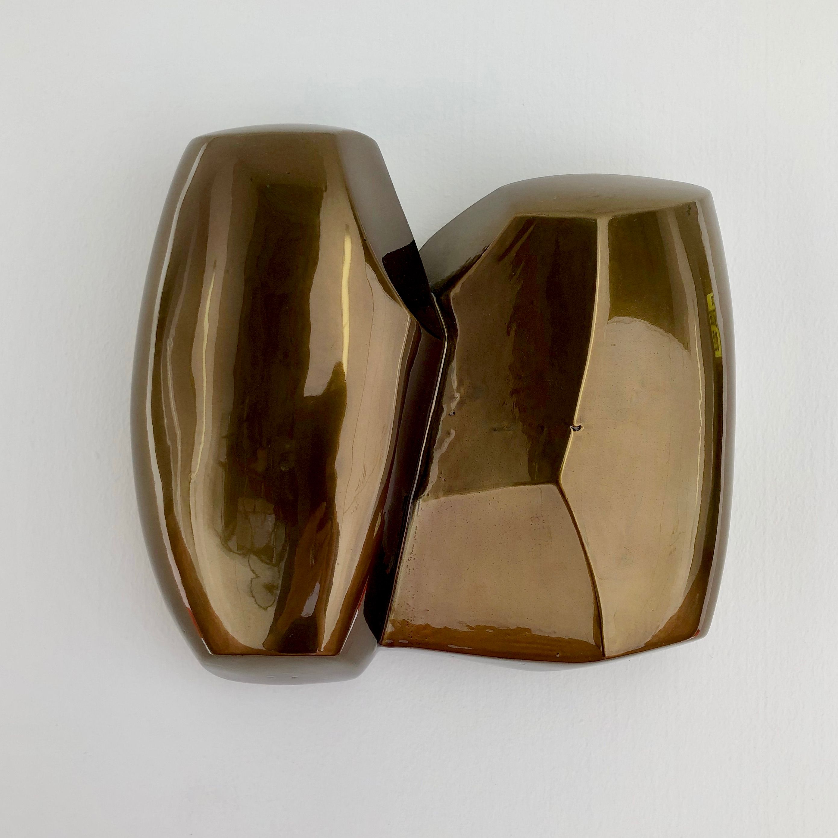 卡罗拉-艾格林青铜金属抛光雕塑