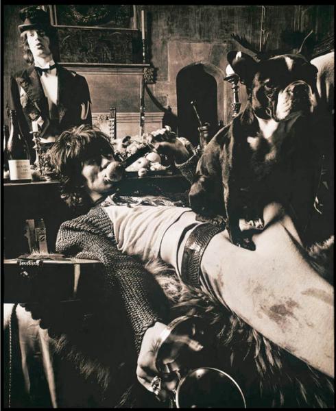 Michael Joseph's "Rolling Stones, Beggars Banquet, Keith &Pug" Fotografie aus dem berühmten Fotoshooting der Rolling Stones für ihr Album Beggars Banquet im Herrenhaus Sarum Chase, Hampstead, London, 1968. Originalfotografie, direkt vom Originalnegativ gedruckt.