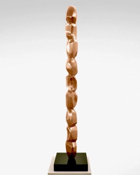 Carola Eggeling Bronze Sculpture Rose Gold Thin Column of Chain Links on Black Base