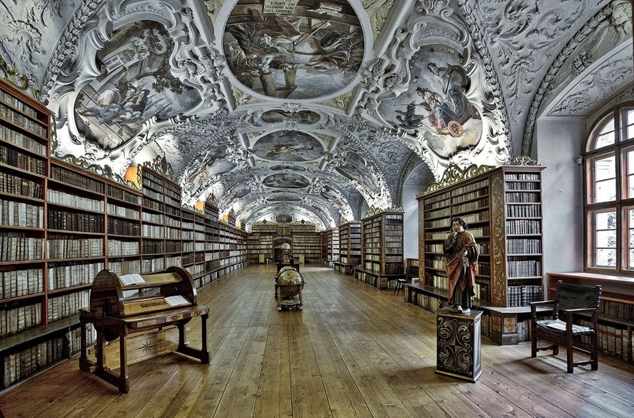 Jörg Conrad Photography old monastery library with painting on the ceiling