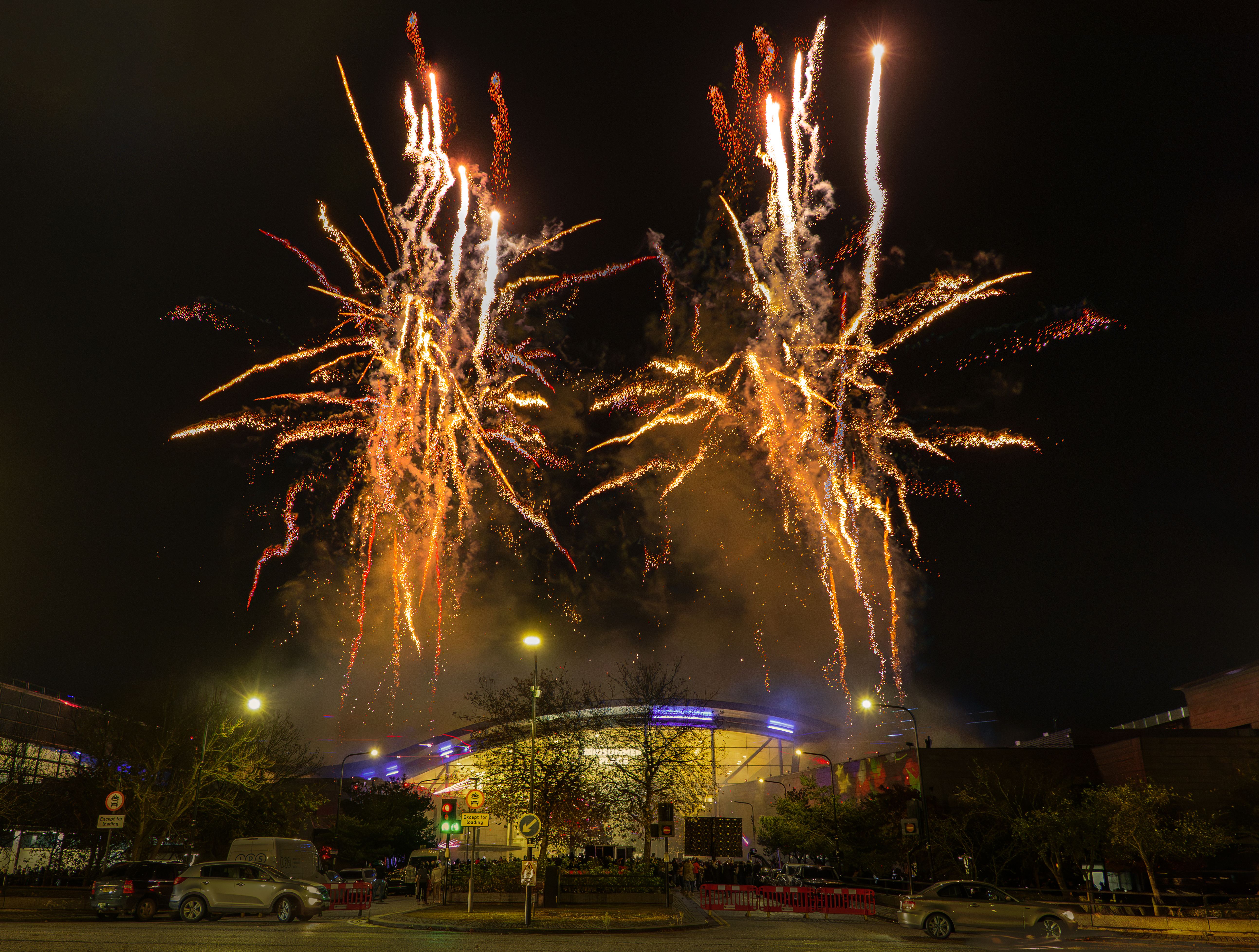 Milton Keynes Christmas Lights Switch On | MyMK.cc