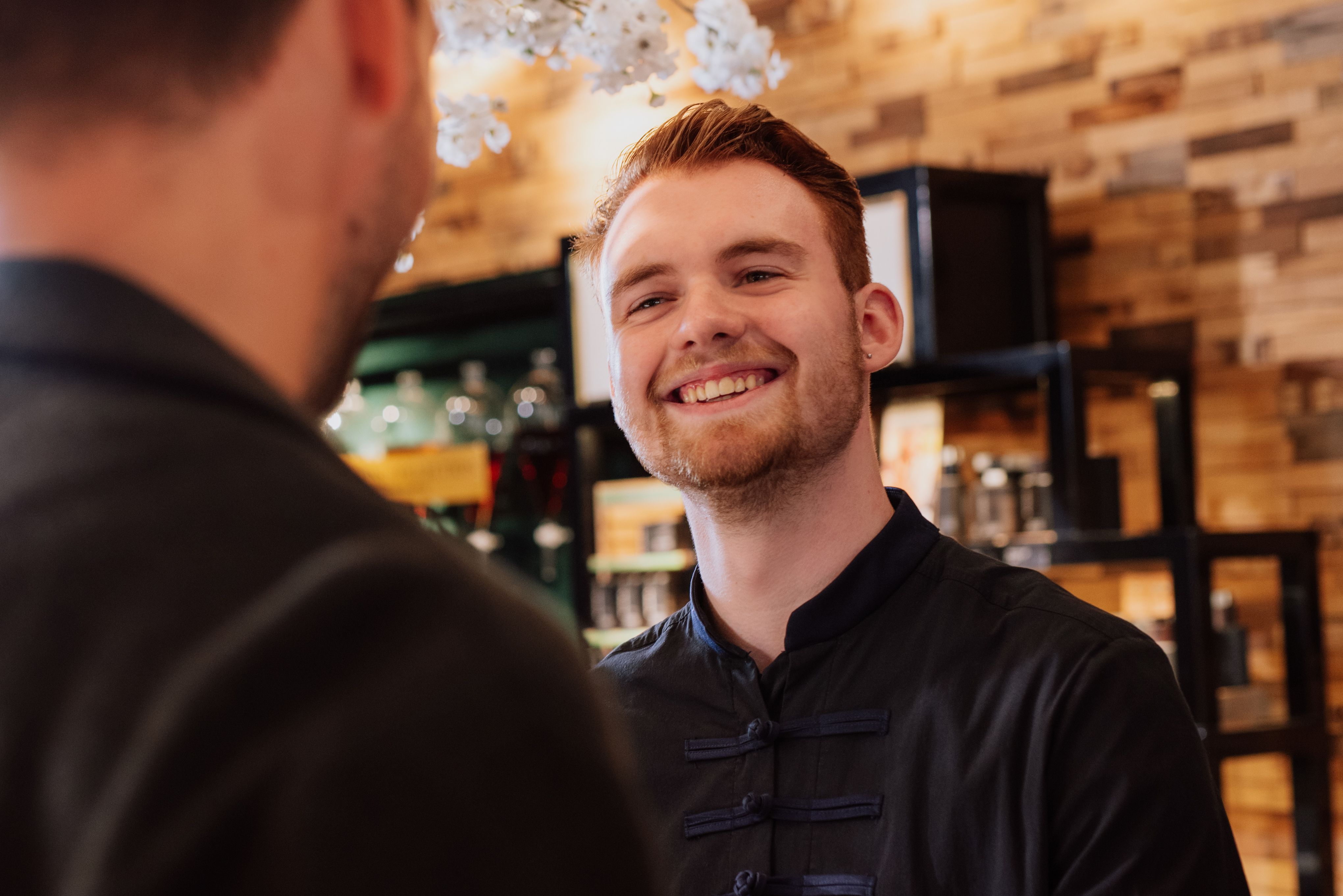 Assistant Shop Manager cu un angajat