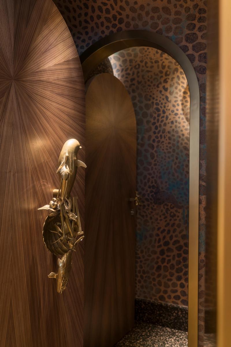 Flamingo Room