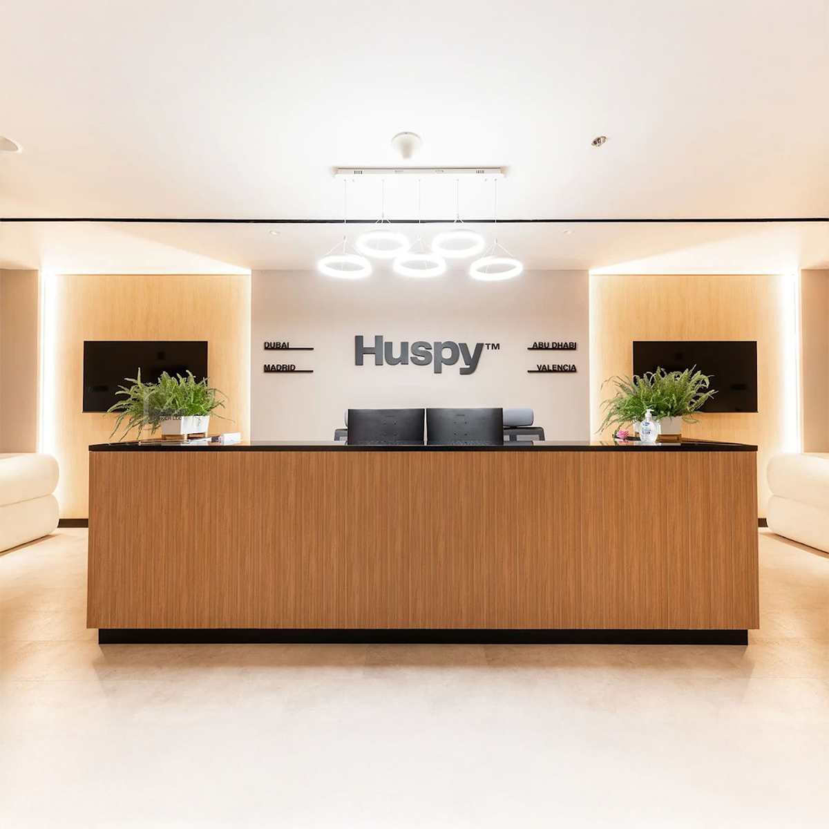 Huspy — portfolio highlight