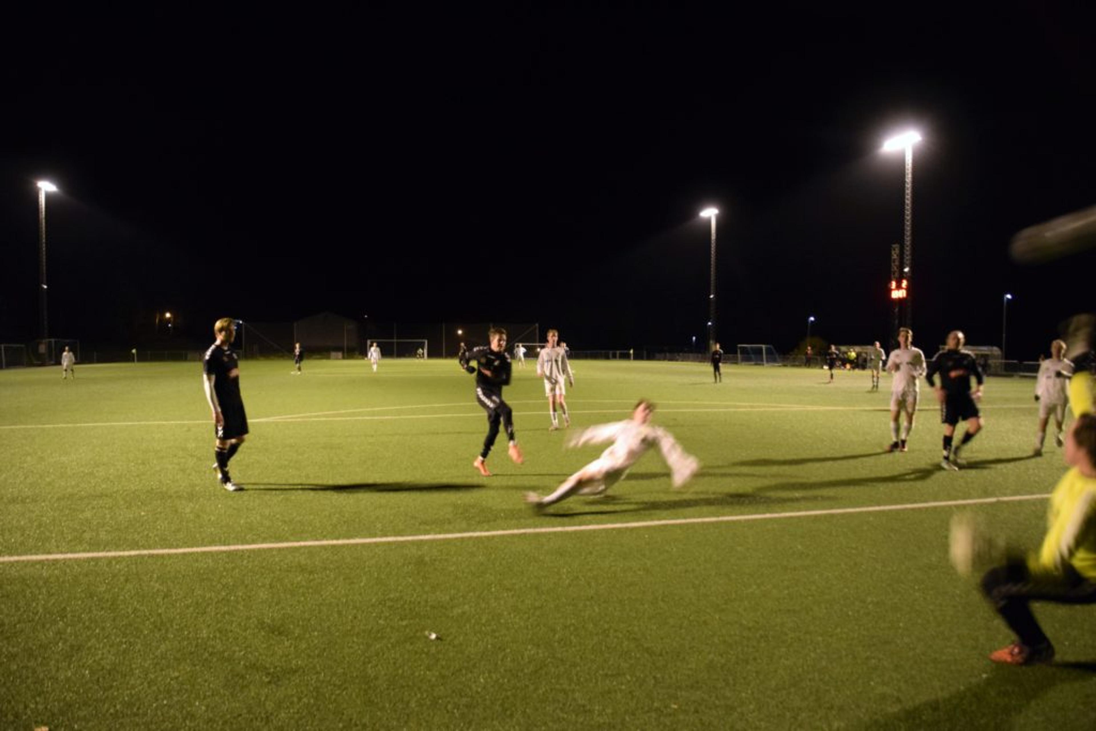 271016_re_fk-husoy_001