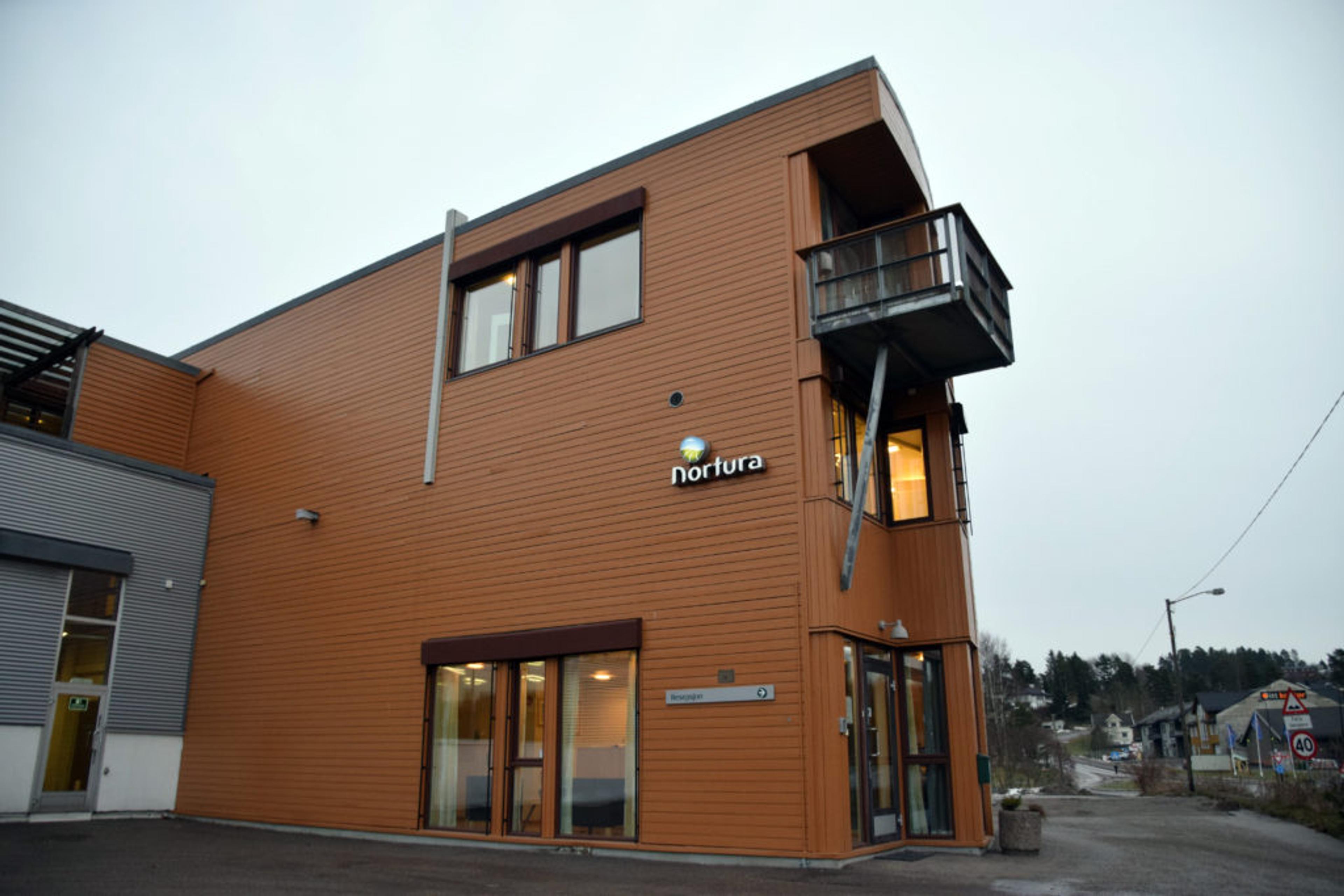 011216_slam_nortura_3