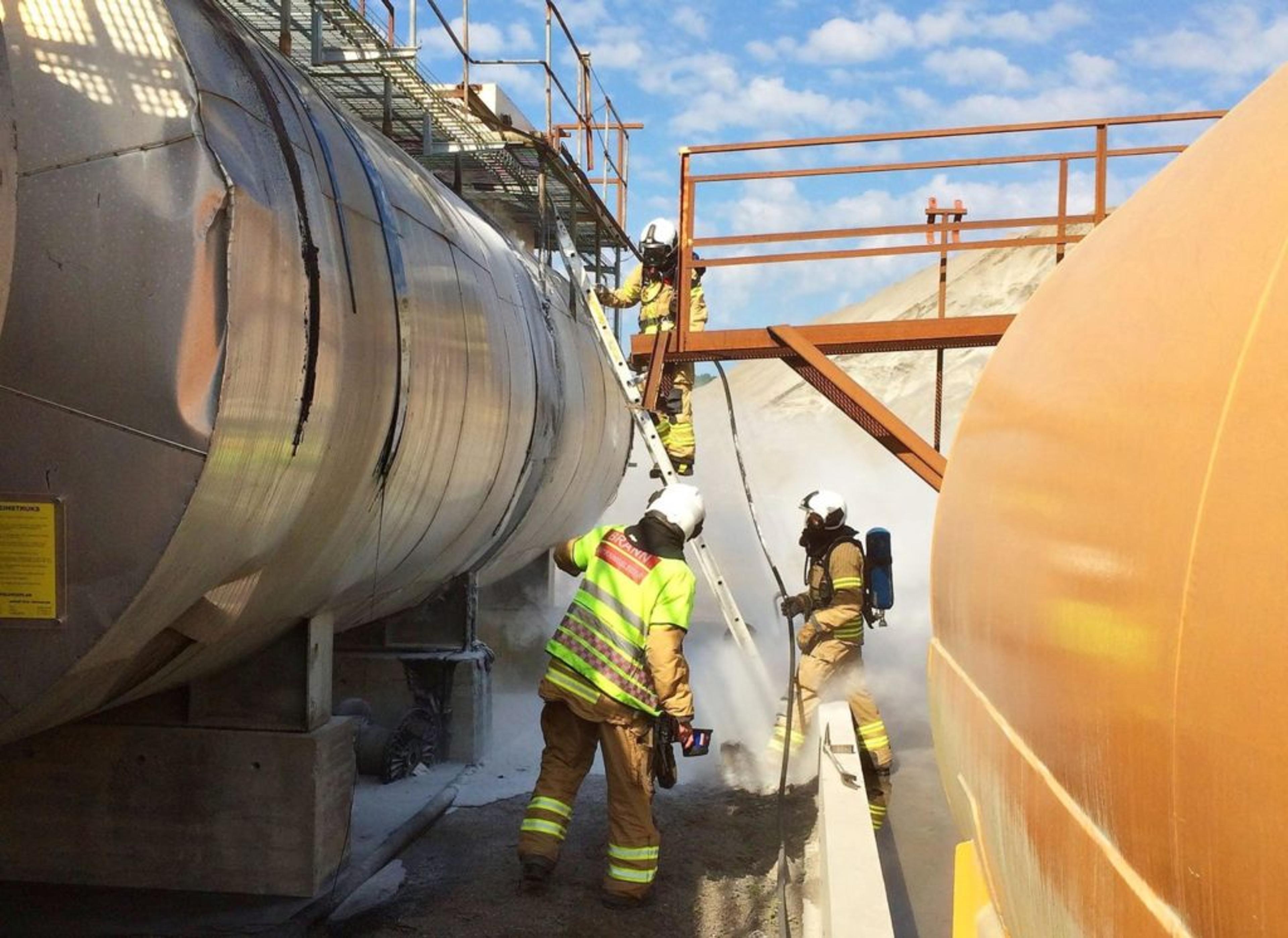 010616_BRANN_OUKKVERK_FRESTE