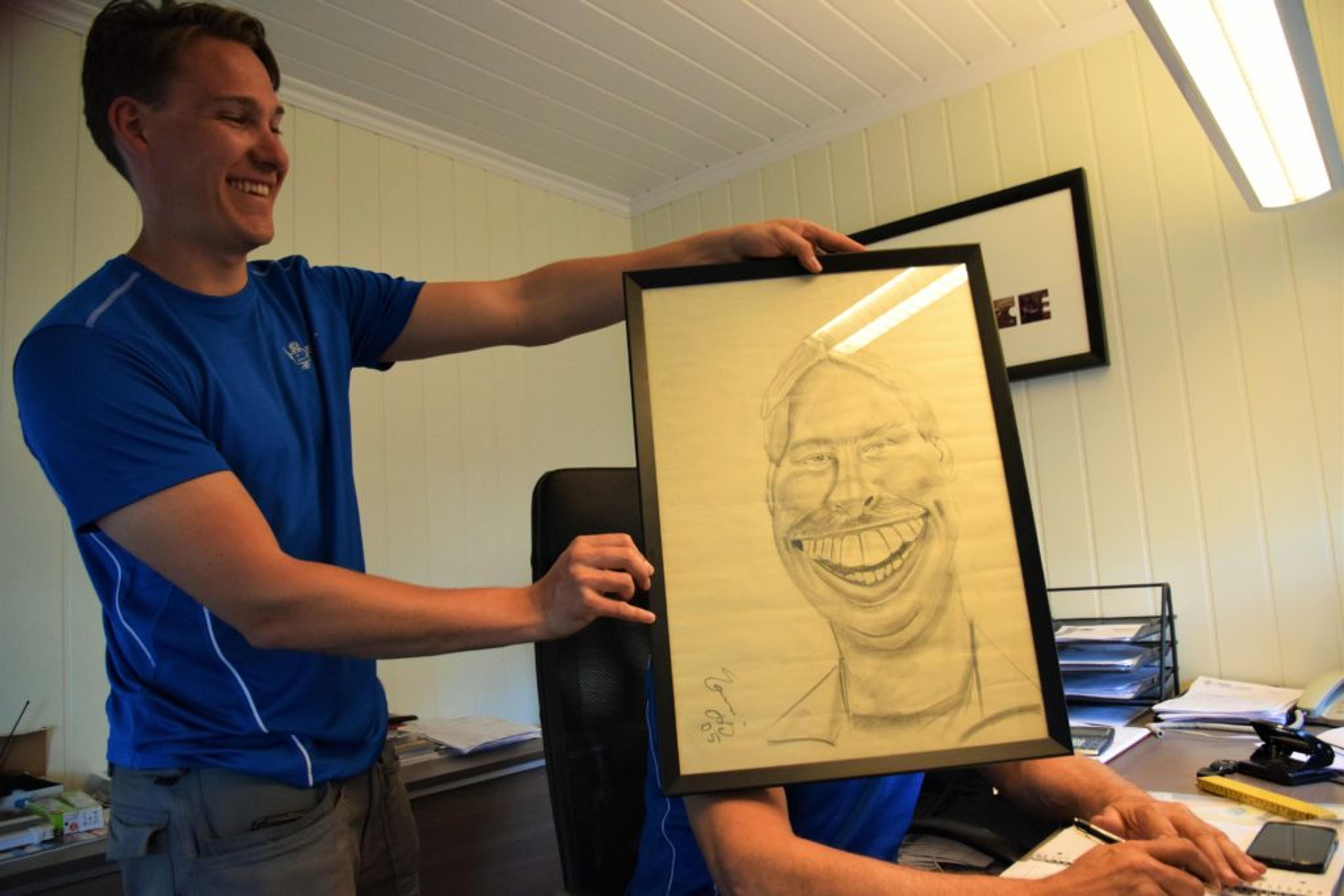 080616_REVETAL_GLASS_8