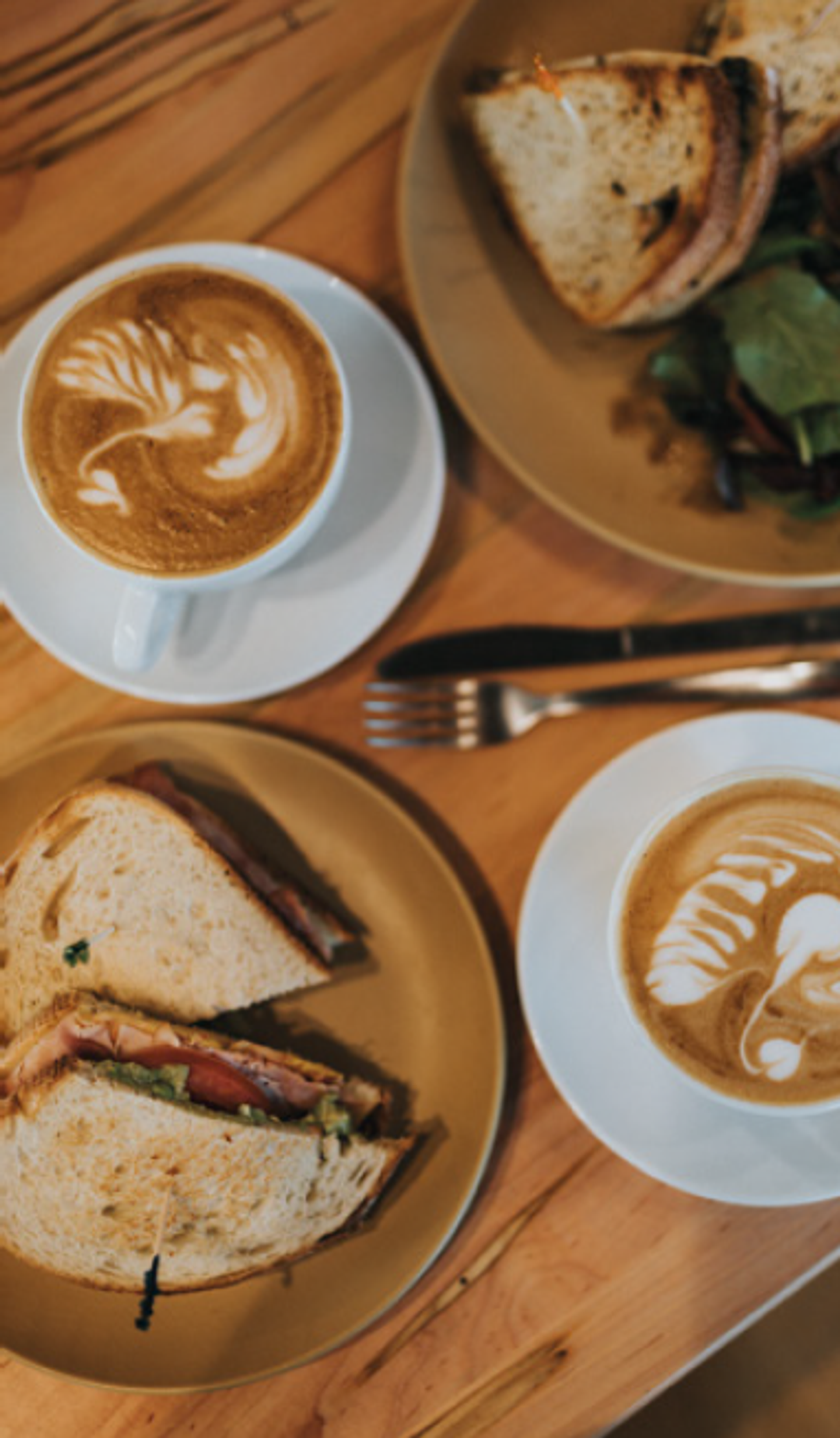 Imagem de uma café tradicional.