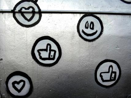 How to Build a Paid Social Ad Strategy That Works
