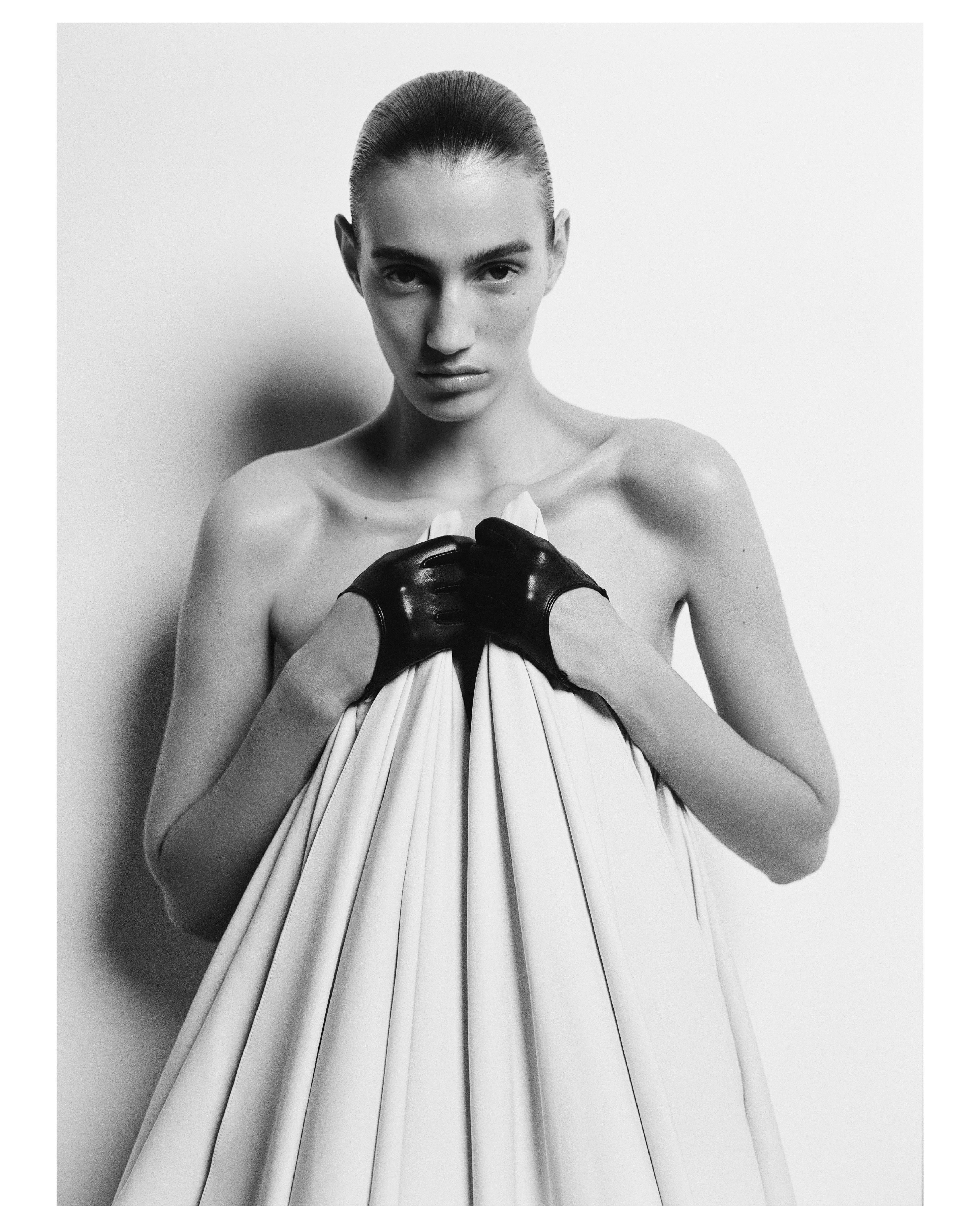 FASHION AS A STRUCTURAL PROJECT — 10